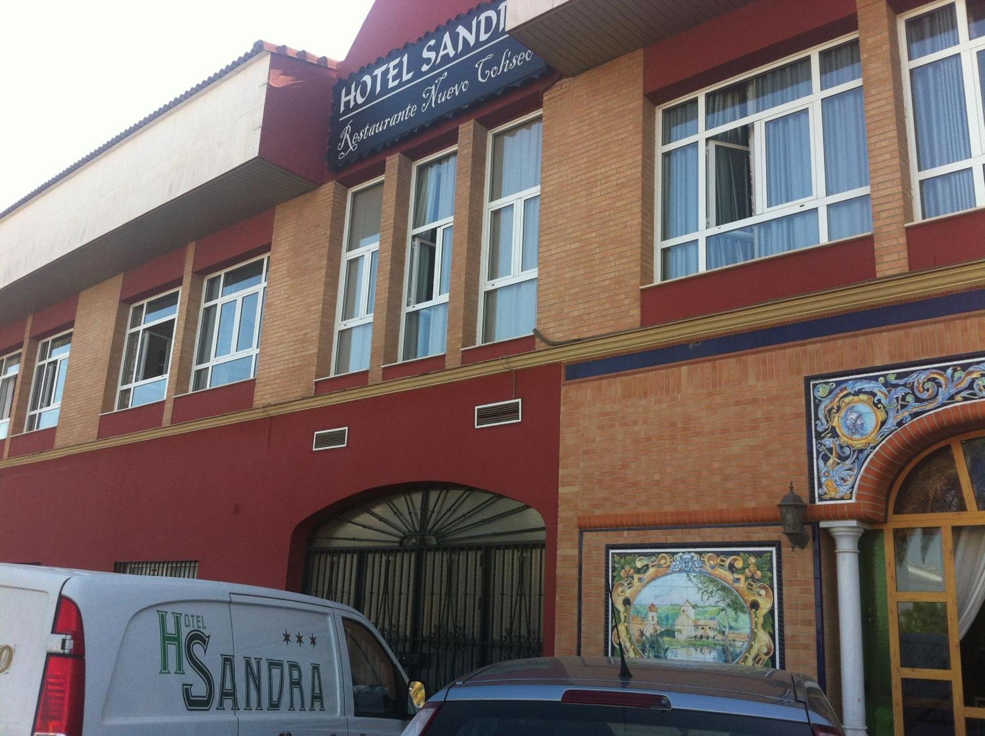 Hotel Sandra Алькала-де-Гвадаира Экстерьер фото